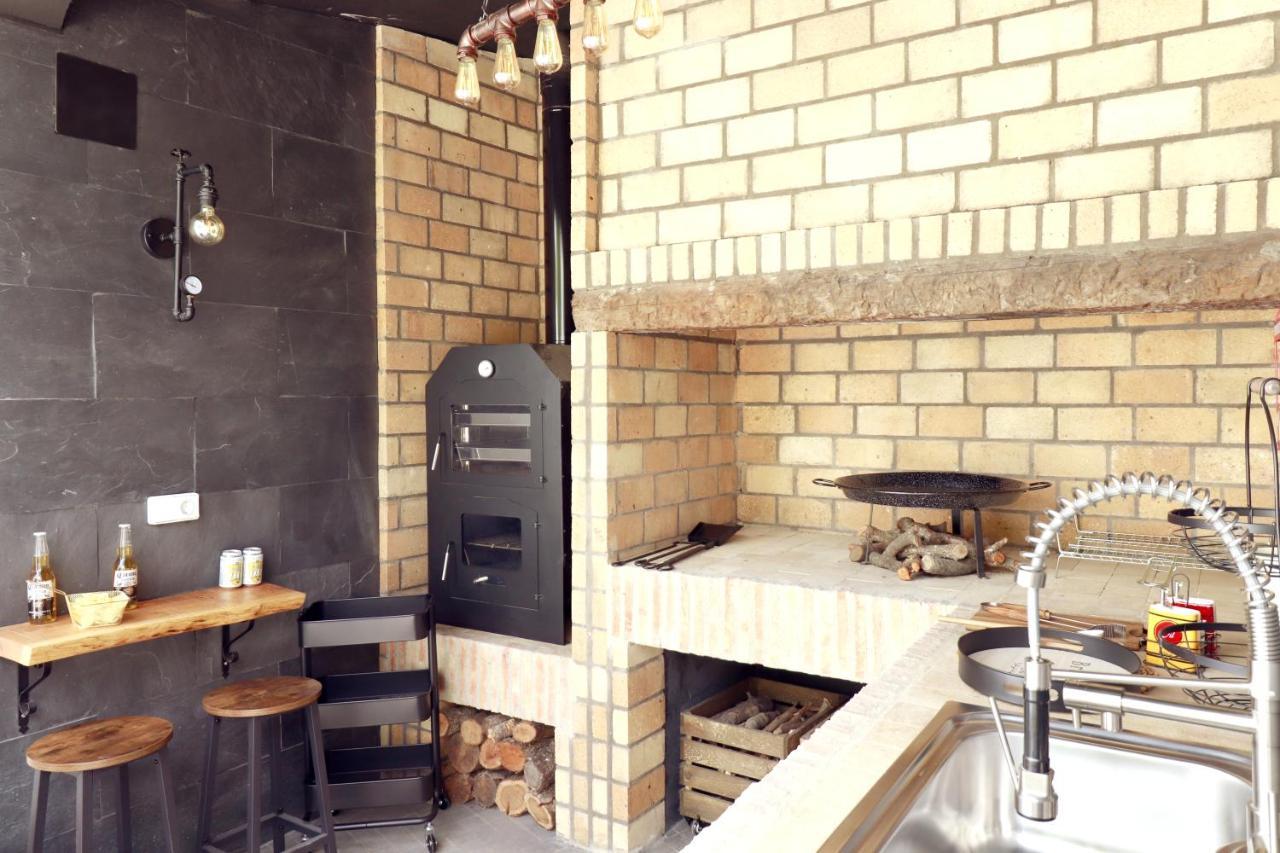 Casa Rural Ideal Para Escapadas Con Barbacoa Y Spa Tinarejos Zewnętrze zdjęcie