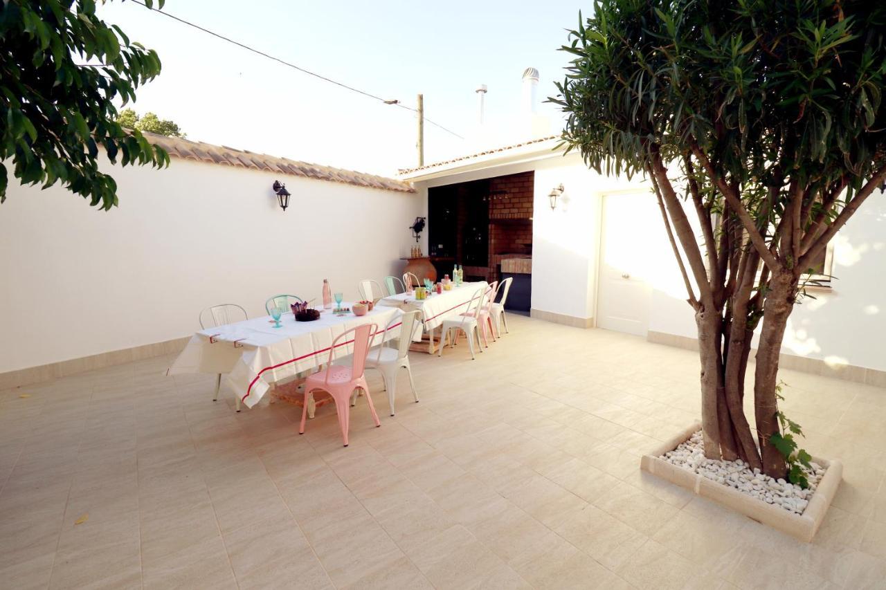 Casa Rural Ideal Para Escapadas Con Barbacoa Y Spa Tinarejos Zewnętrze zdjęcie